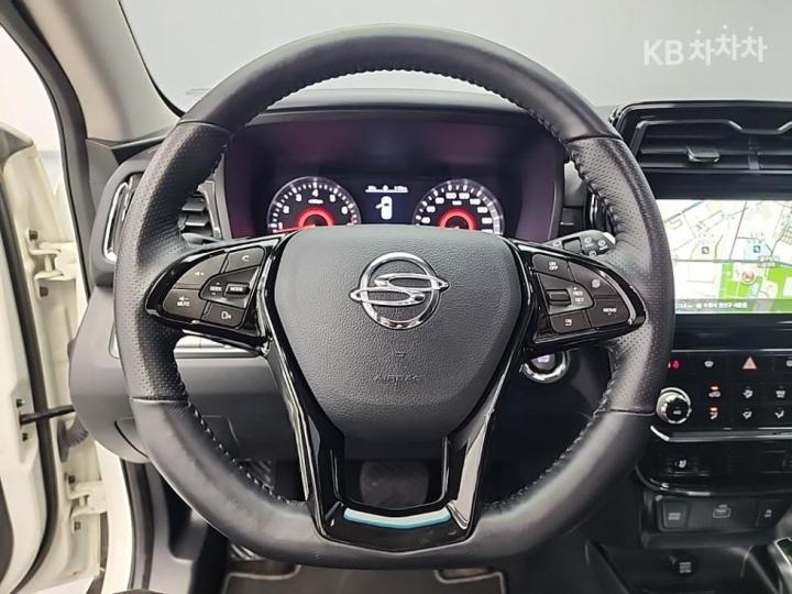 KG Mobility (Ssangyong) Tivoli Gasoline V3 2WD Base Type 10