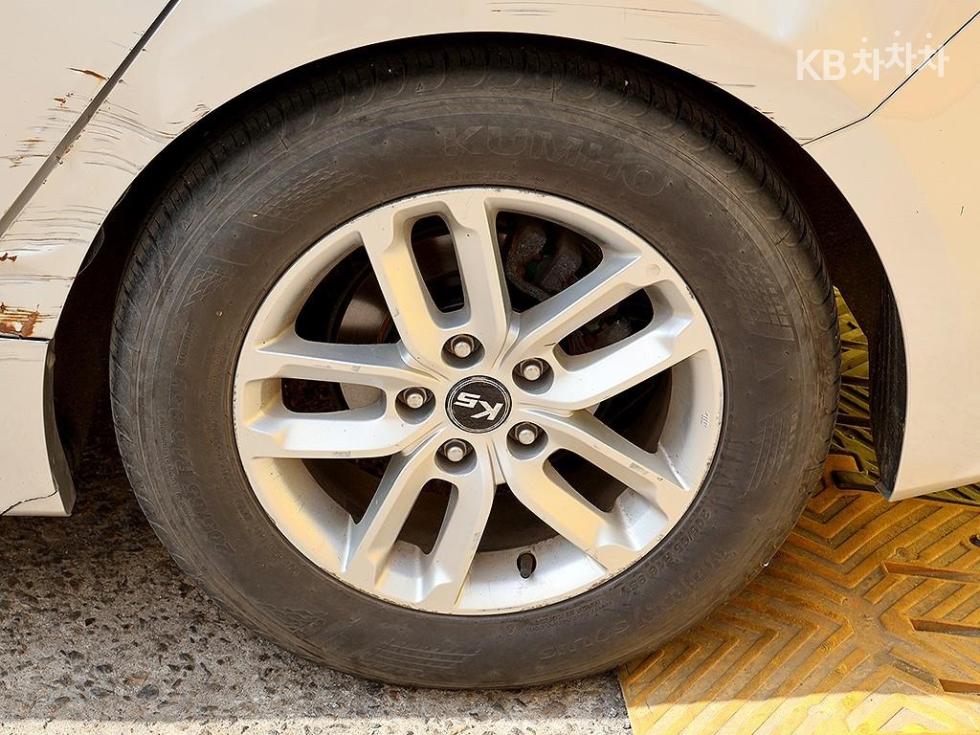 2011 - kia k5