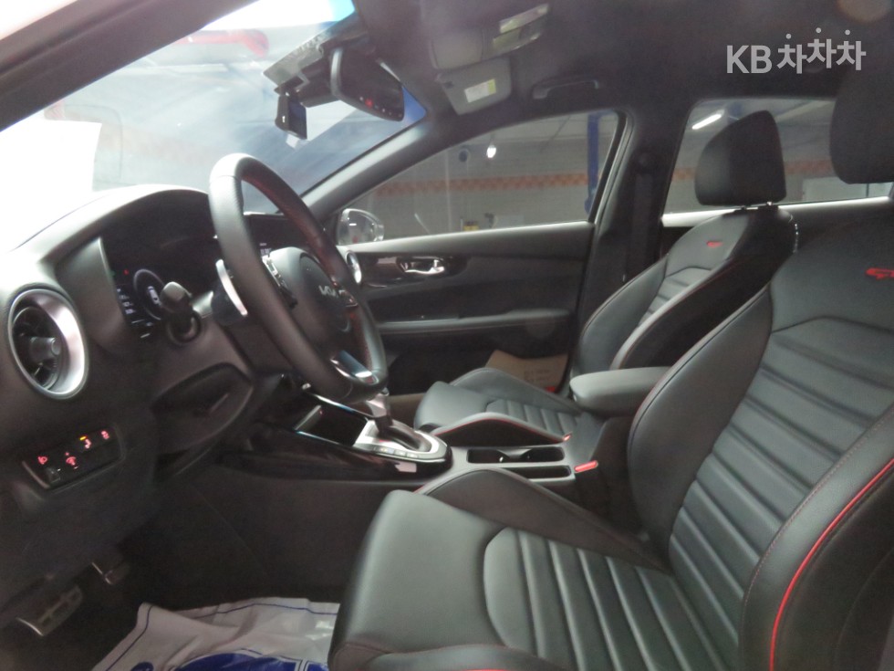 2022 - kia k3