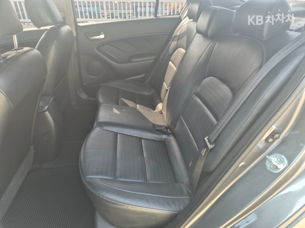 2016 - kia k3