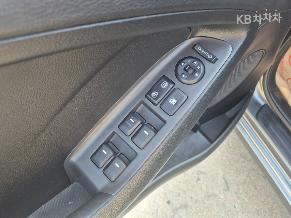 2016 - kia k3