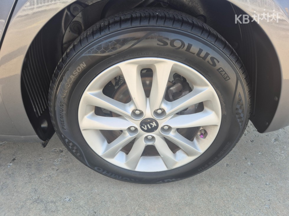 2016 - kia k3