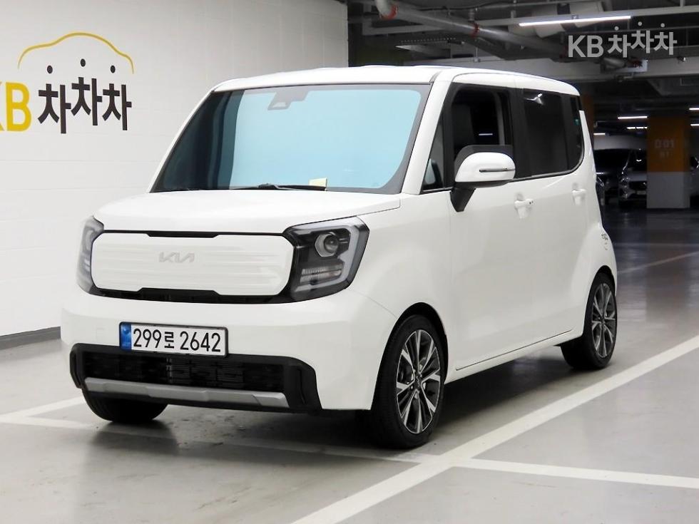 2025 - kia kia