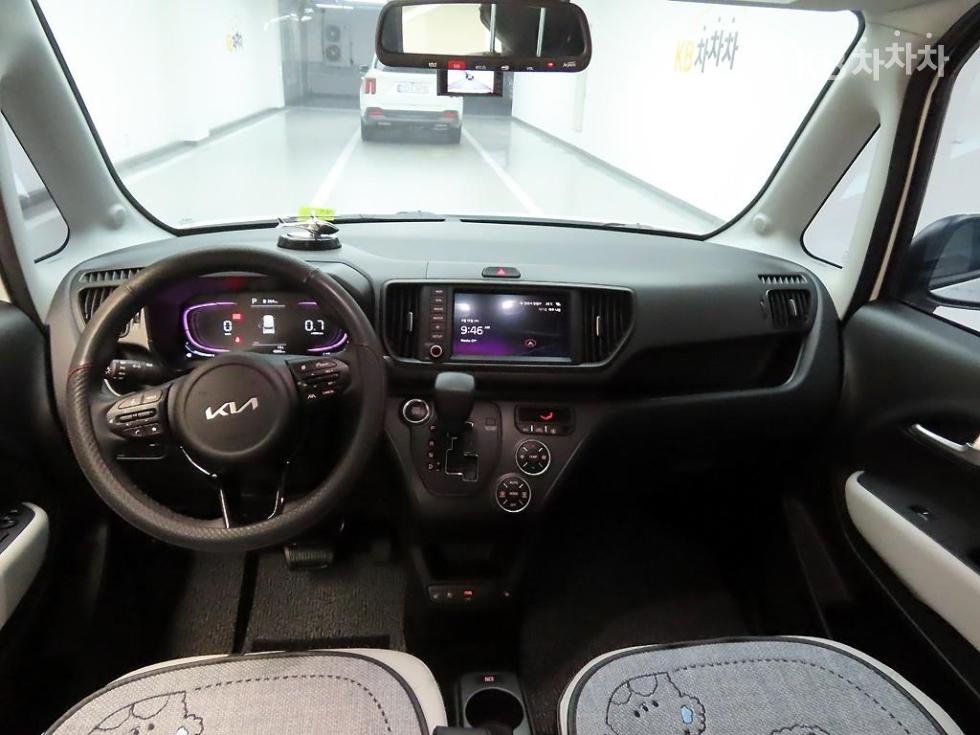 2025 - kia kia