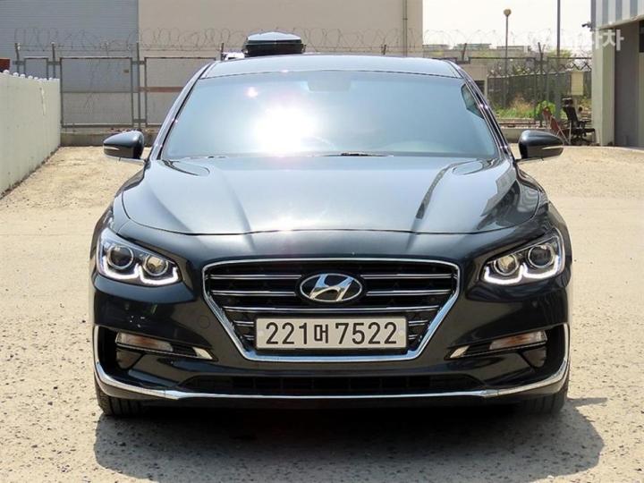 Hyundai Grandeur — miniaturë 2