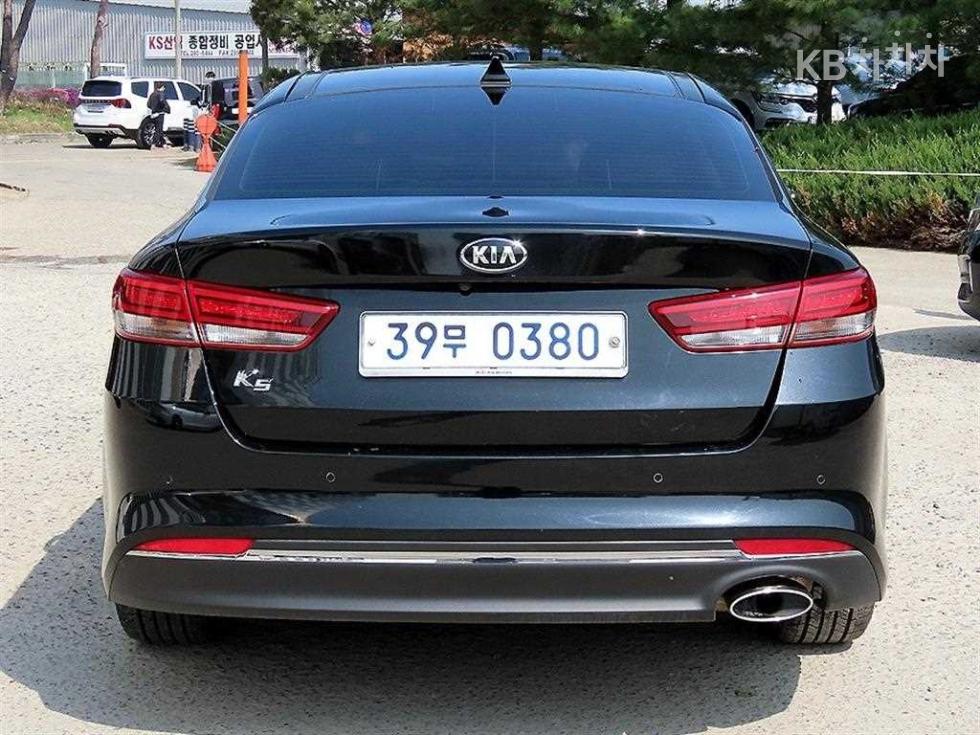 2016 - kia k5
