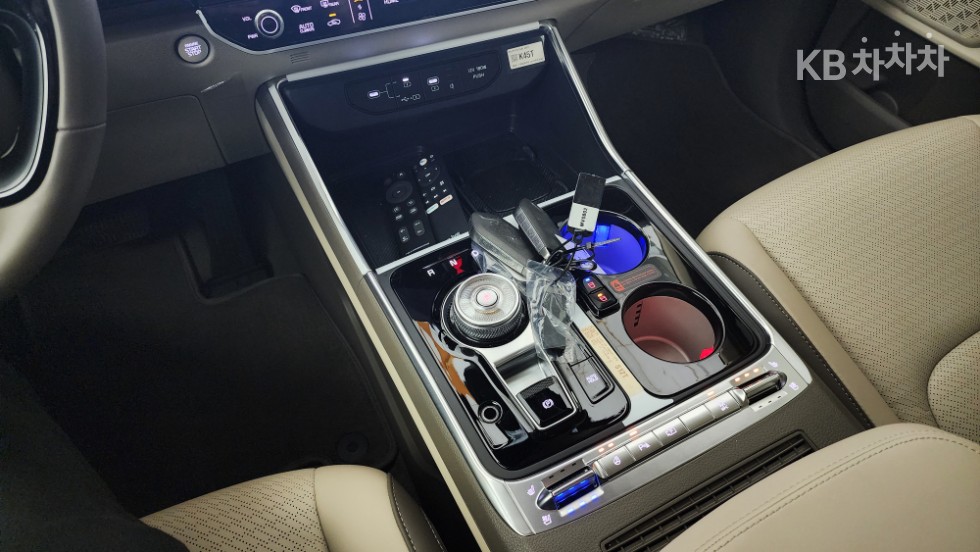 2025 - kia carnival