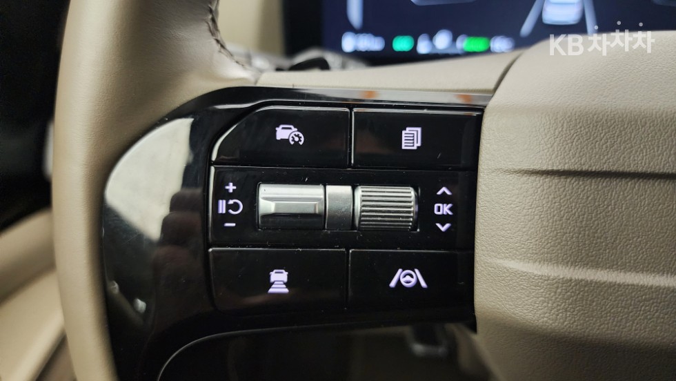 2025 - kia carnival