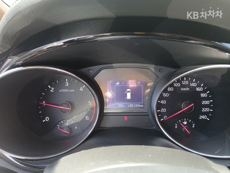 2016 - kia carnival