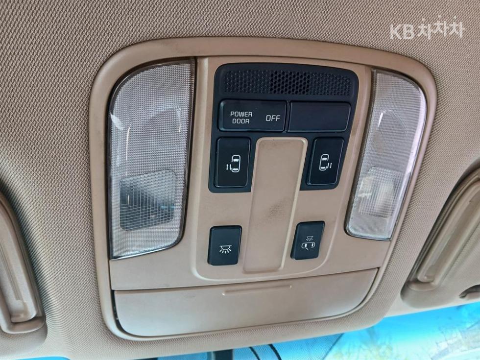 2016 - kia carnival