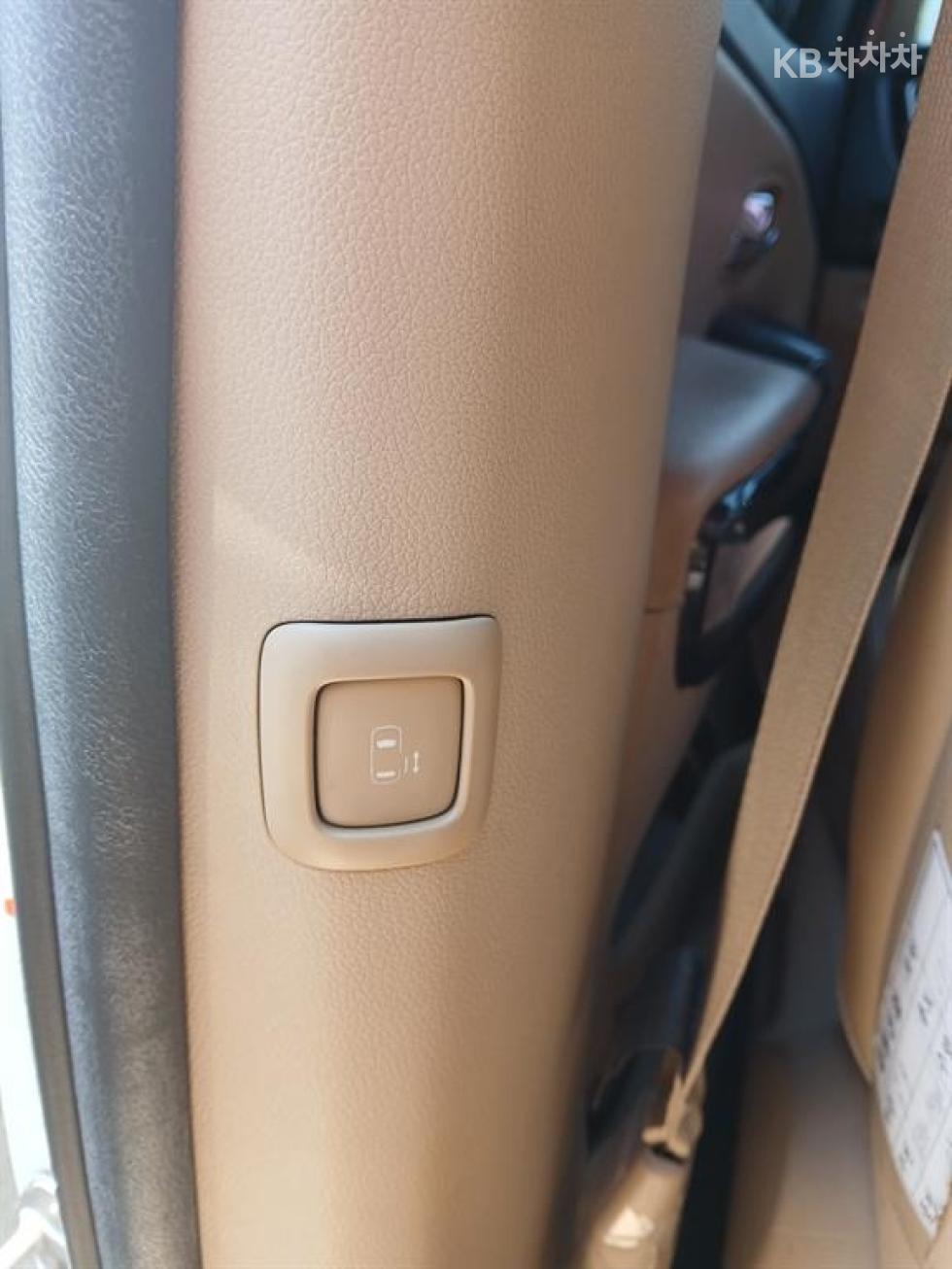 2016 - kia carnival