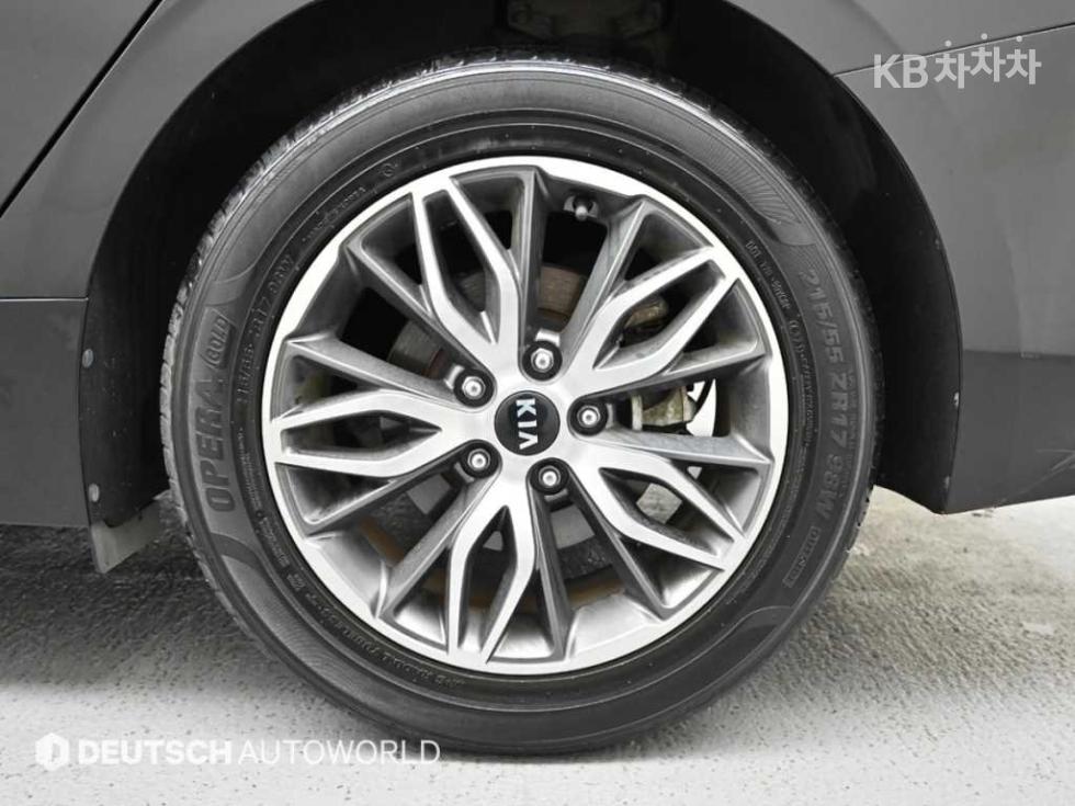 2020 - kia k5
