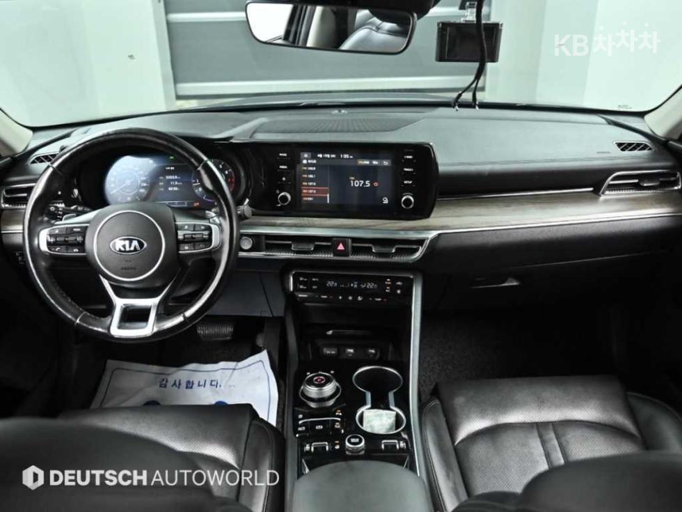 2020 - kia k5