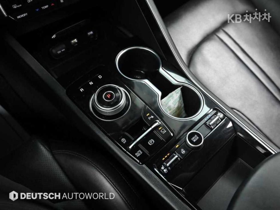 2020 - kia k5