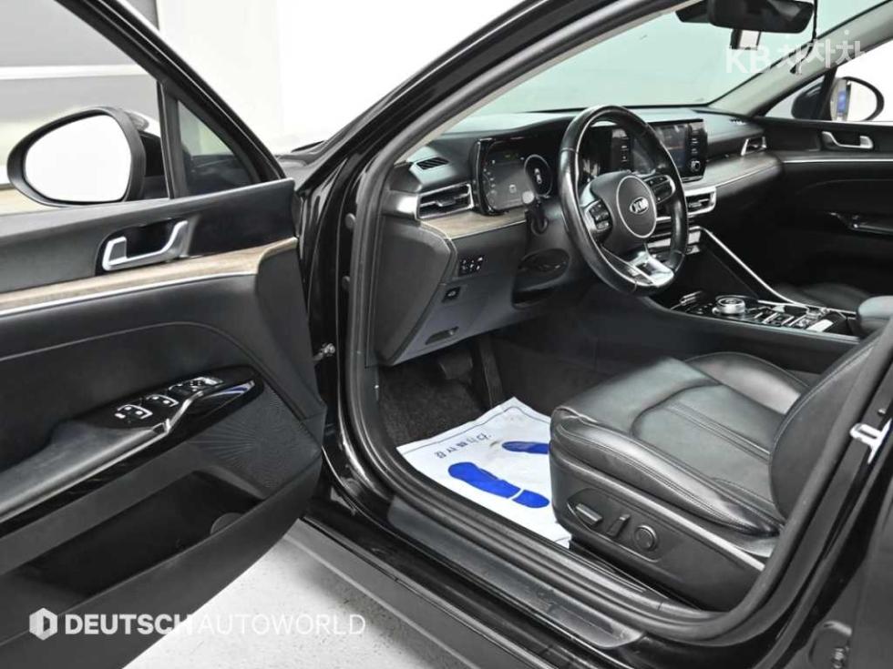 2020 - kia k5