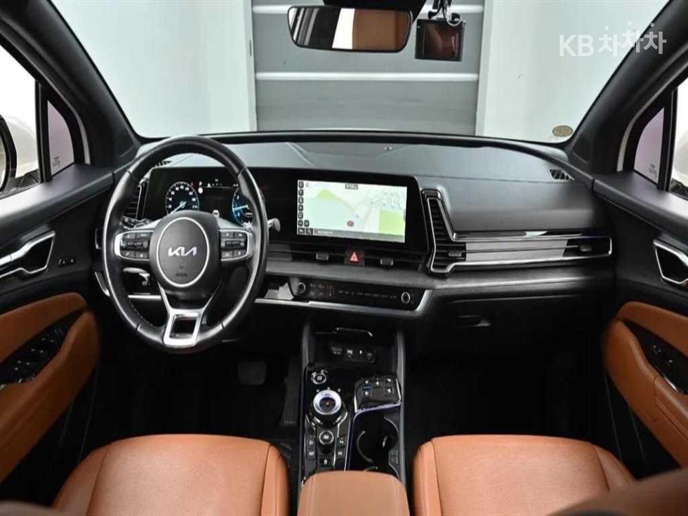 2022 - kia sportage