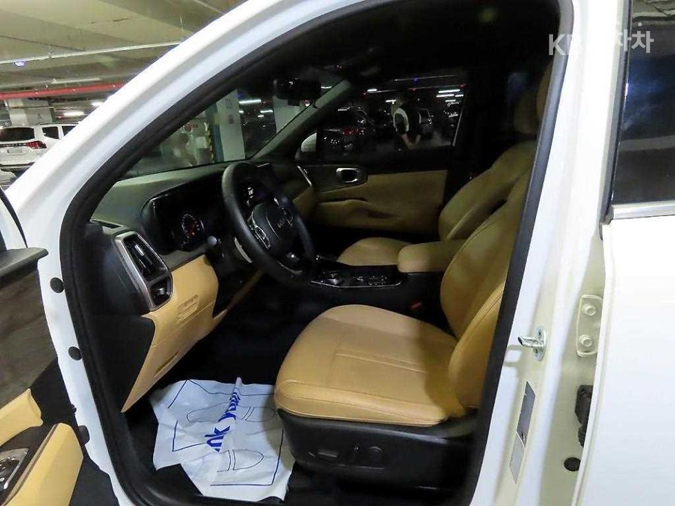 2022 - kia sorento