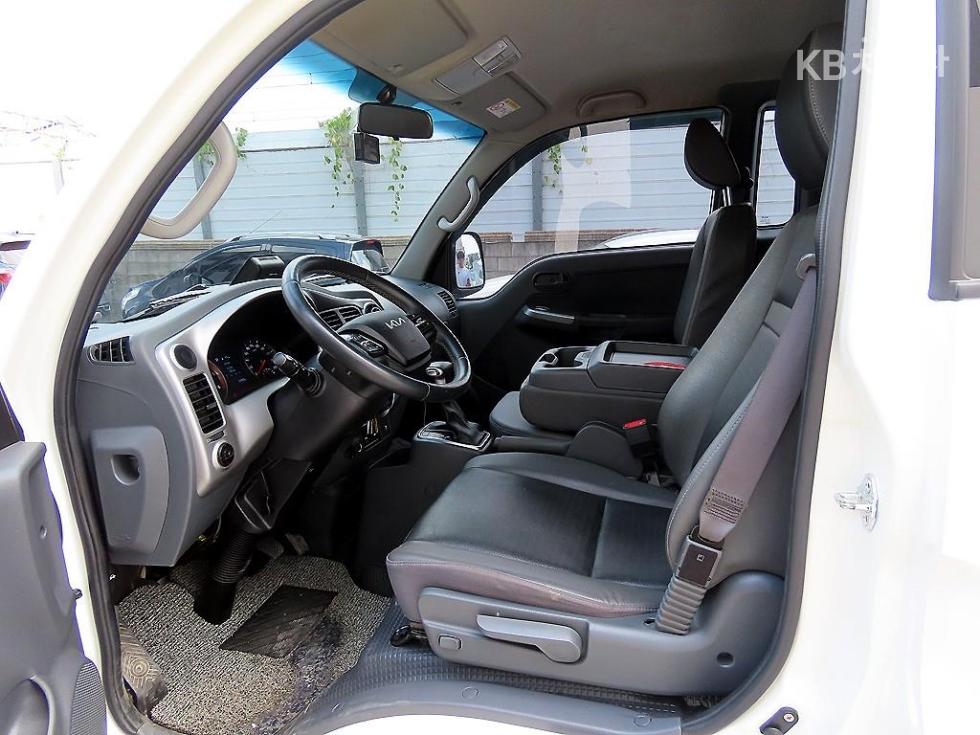2024 - kia bongo iii