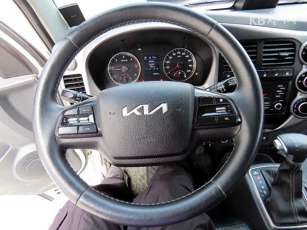 2024 - kia bongo iii