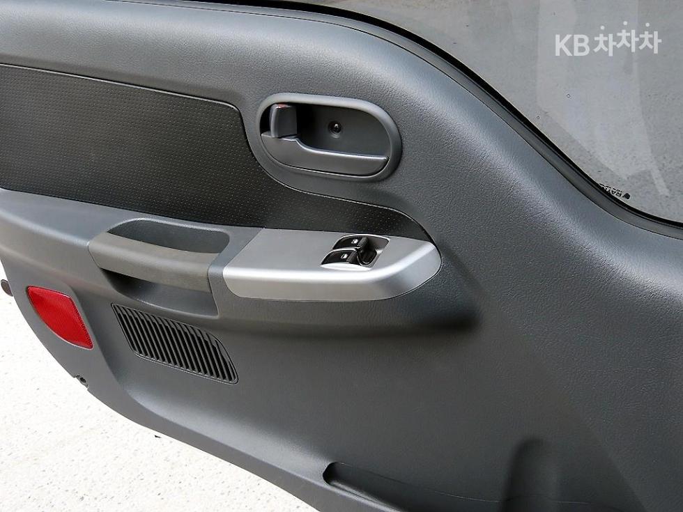 2024 - kia bongo iii