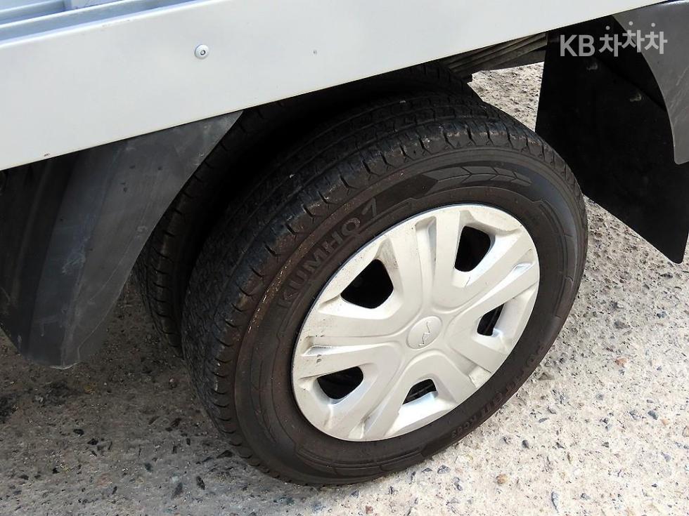 2024 - kia bongo iii