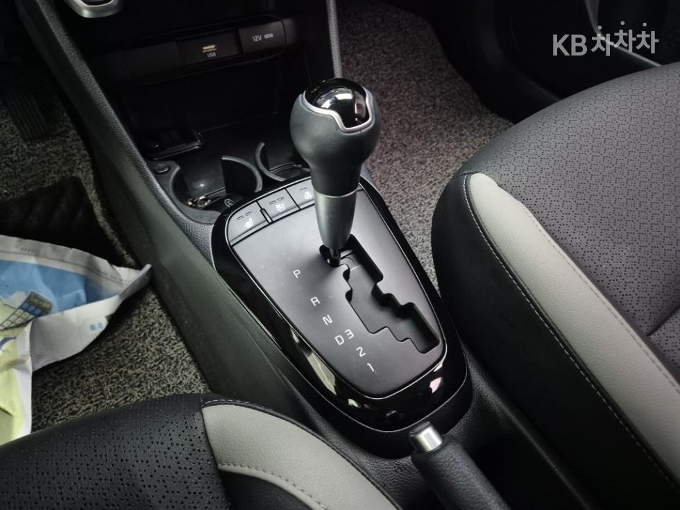 2021 - kia morning