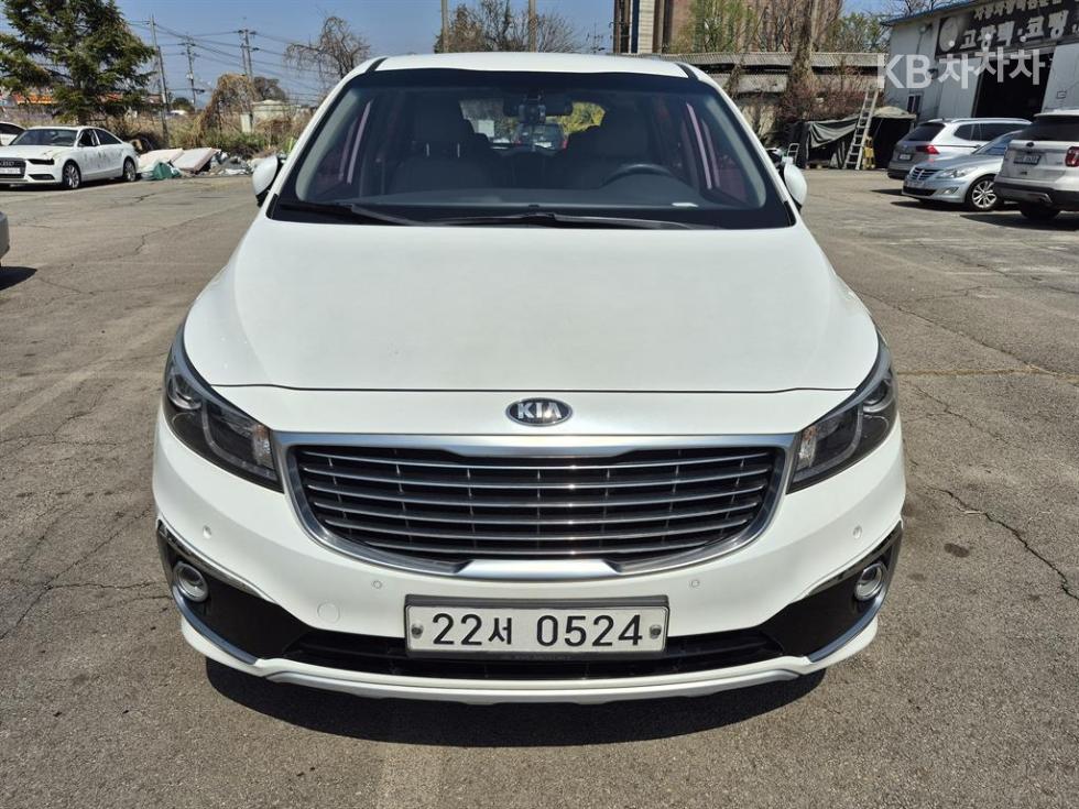 2017 - kia carnival
