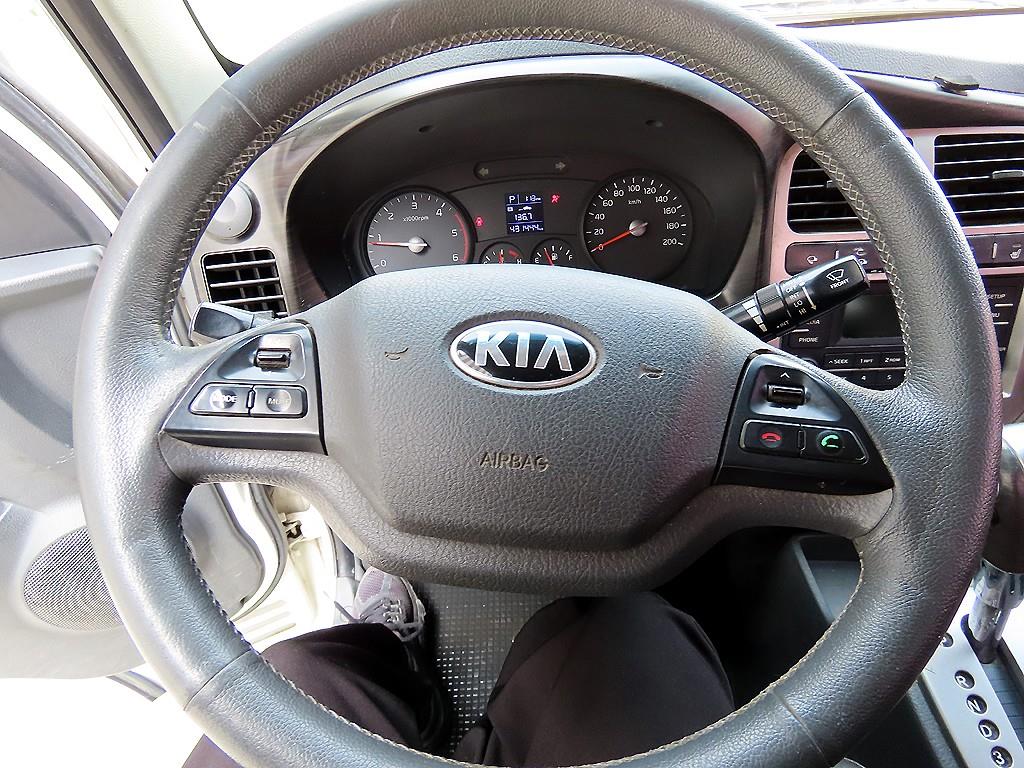 2017 - kia bongo iii