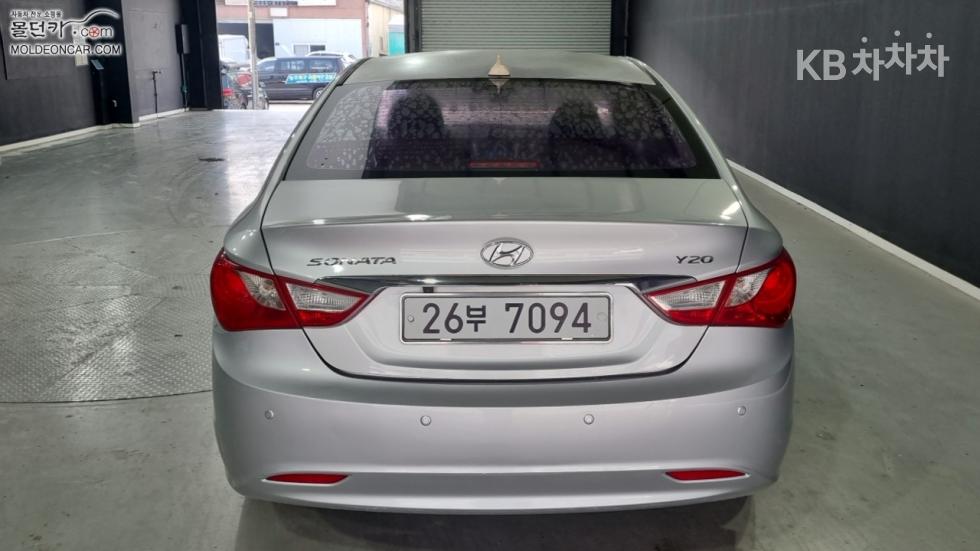 Hyundai Sonata — miniaturë 4