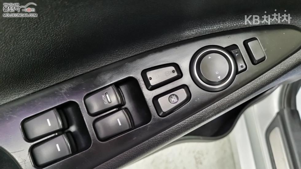 Hyundai Sonata — miniaturë 17