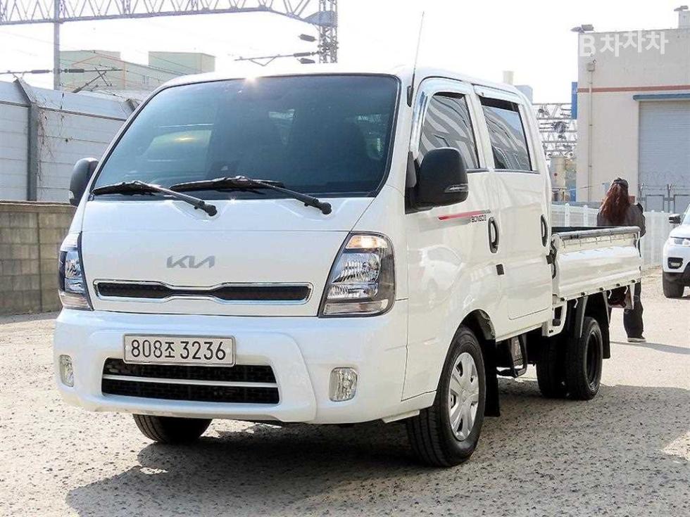 2023 - kia bongo iii