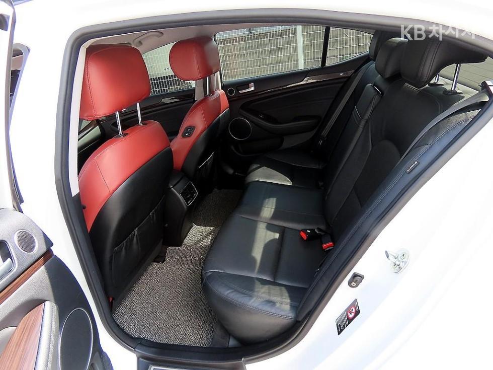 2015 - kia k7