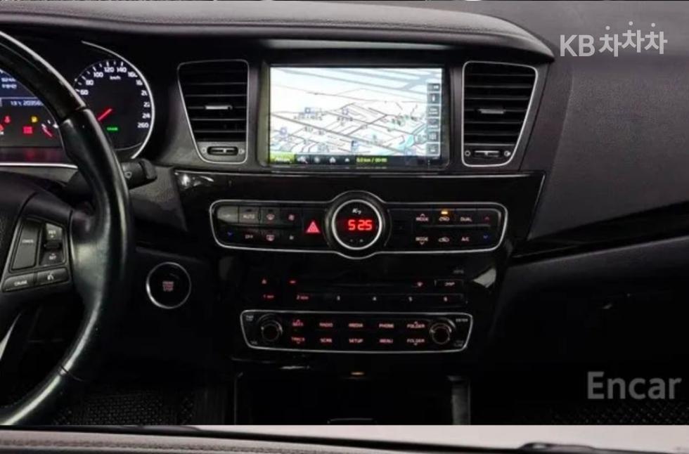 2013 - kia k7