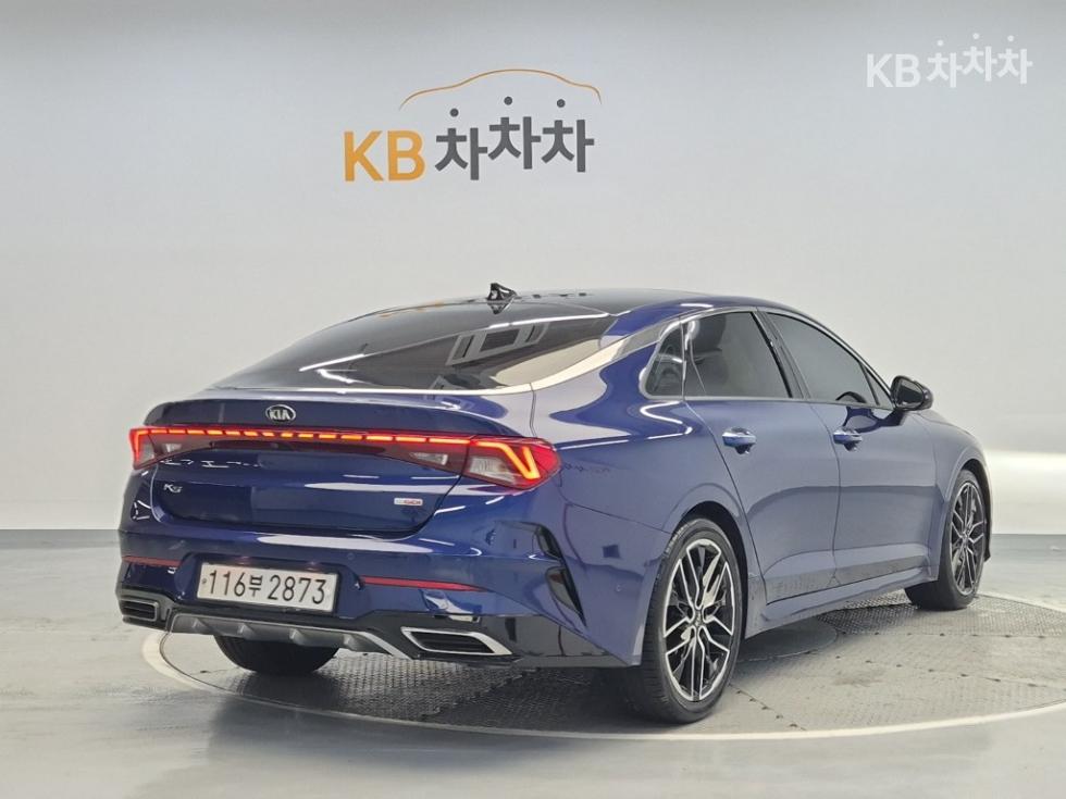 2020 - kia k5