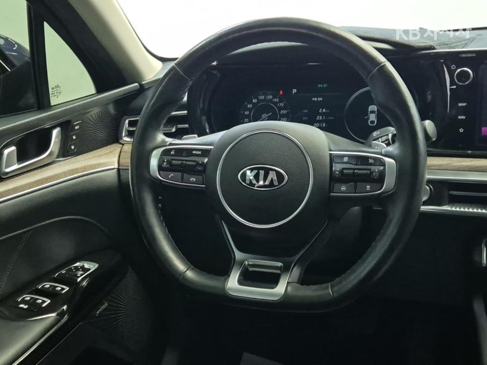 2020 - kia k5