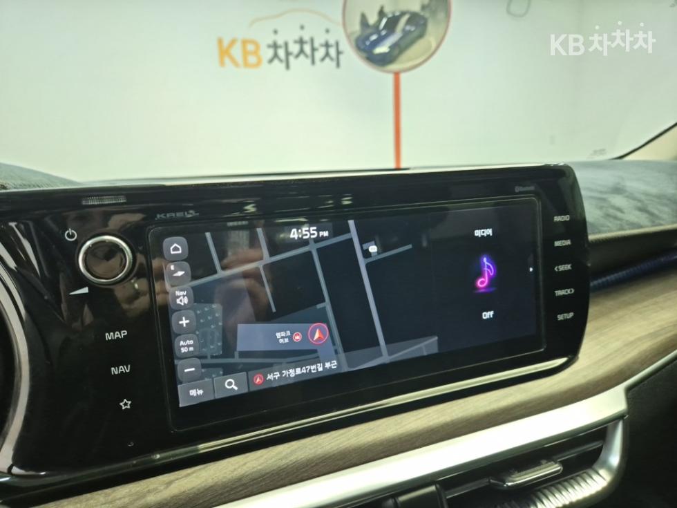 2020 - kia k5