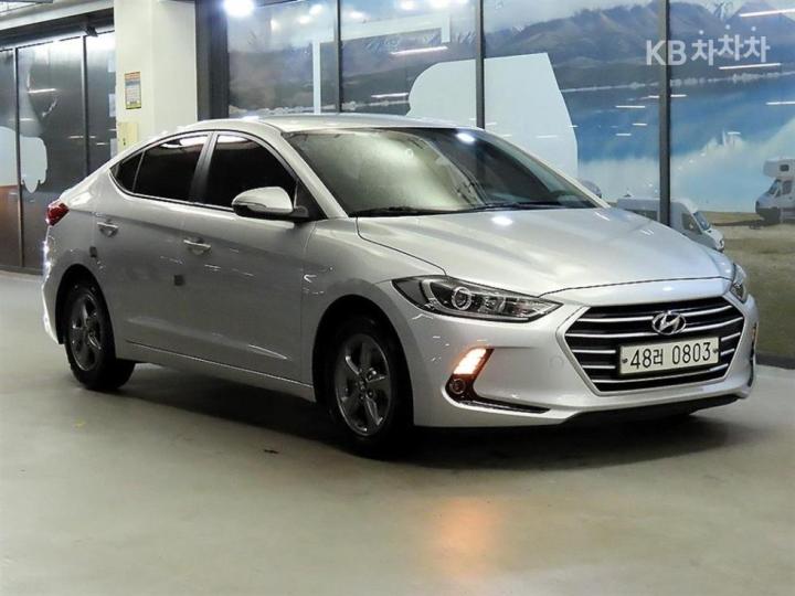 Hyundai Avante AD 1.6 GDi Smart 2