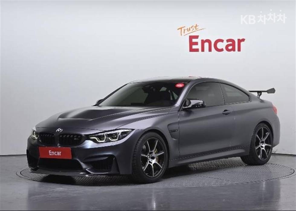 BMW M4