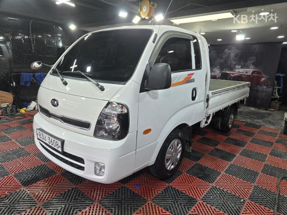 2019 - kia bongo iii