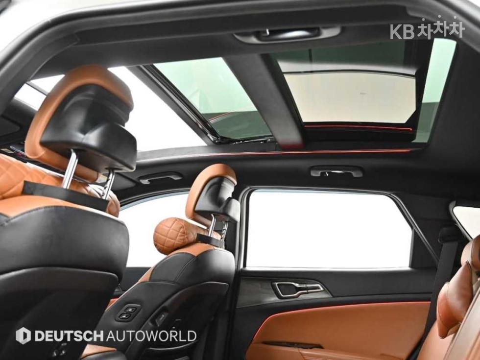 2022 - kia sportage