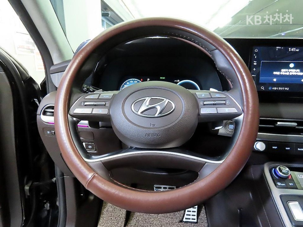2023 Hyundai Used Car photo