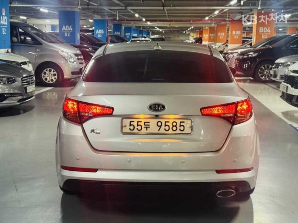 2011 - kia k5