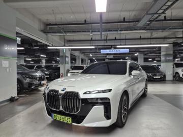 BMW 7er 740i xDrive — foto 1