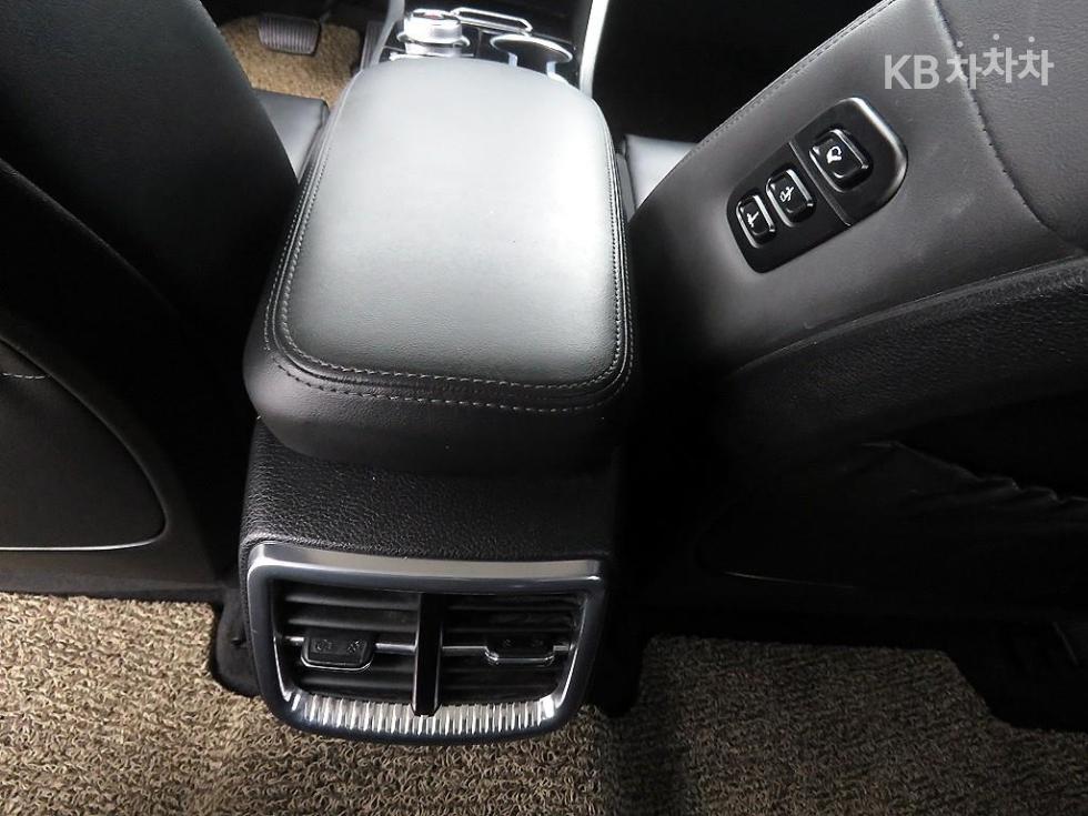 2020 - kia k5