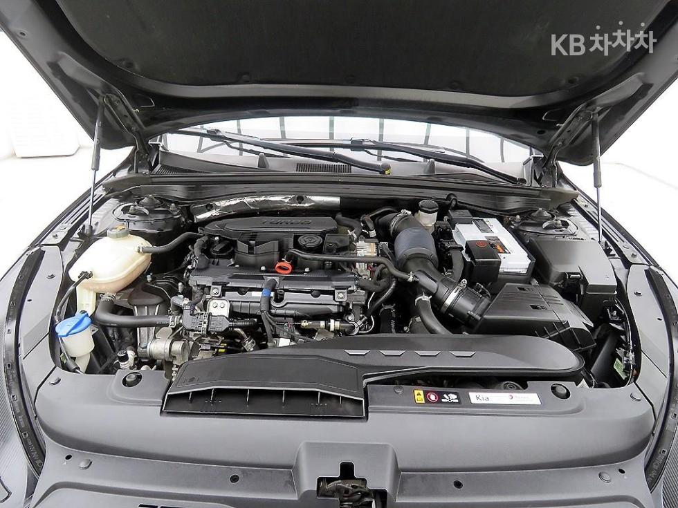 2020 - kia k5