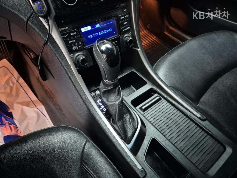 Hyundai Sonata — miniaturë 8