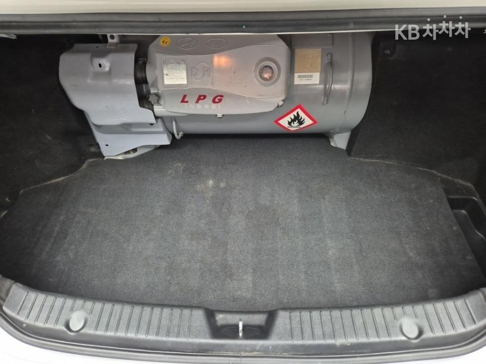 Hyundai Sonata — miniaturë 18