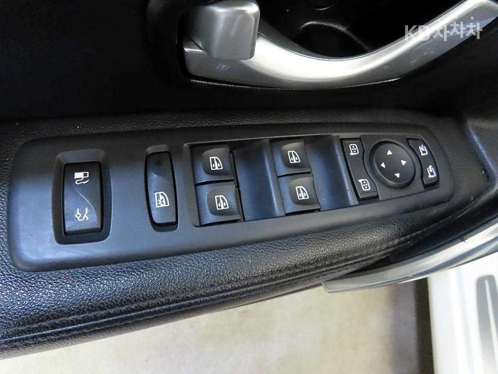 Renault Samsung SM5 — miniaturë 13