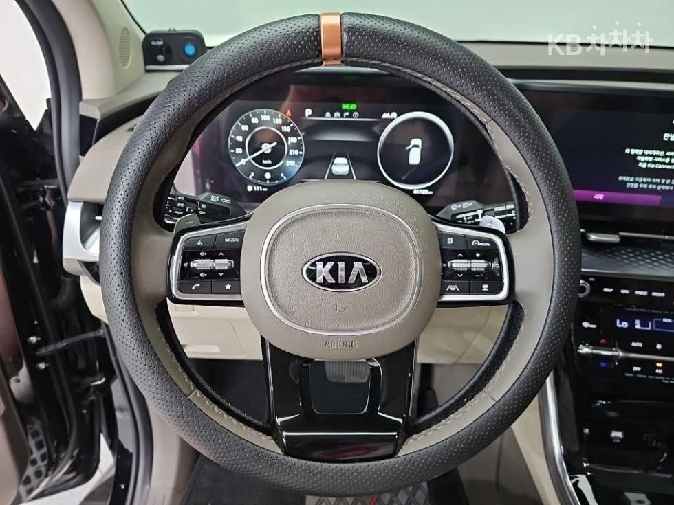 2021 - kia carnival
