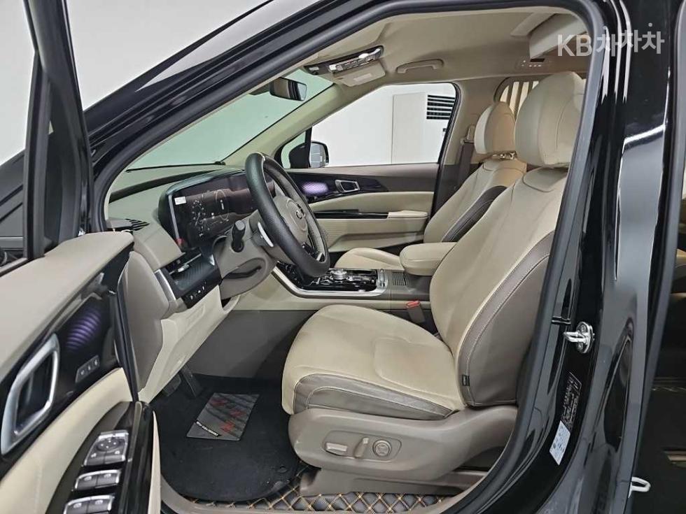 2021 - kia carnival